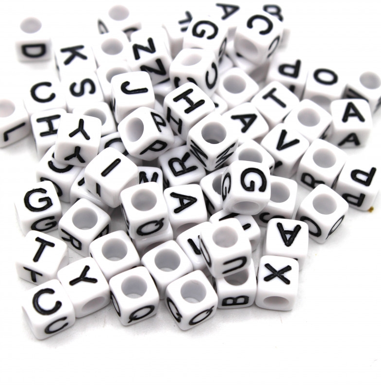 SİMİSSO - Plastic Letter Beads 5 pcs | Black White
