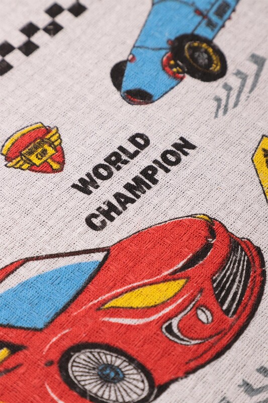 Çocuk Beslenme Örtüsü Araba Desenli - Thumbnail