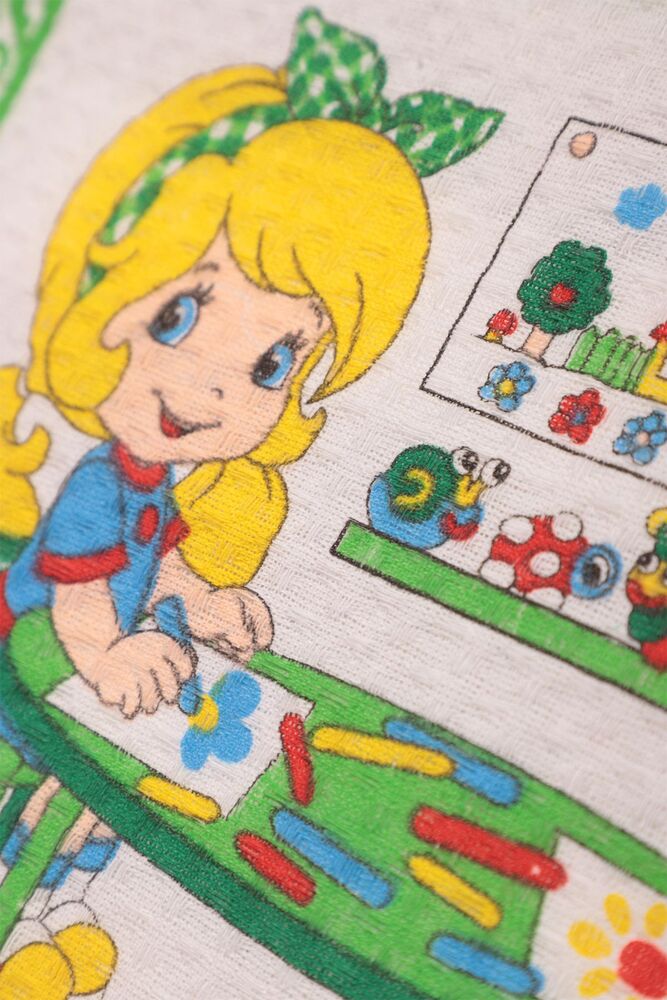 Çocuk Beslenme Örtüsü Desenli Çocuk Beslenme Örtüsü Desenli