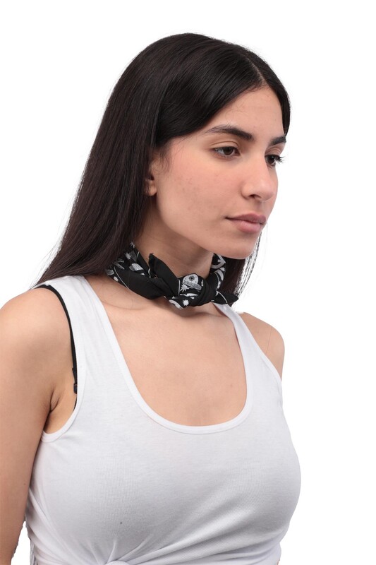 GÜLŞEN - Patterned Bandanna | Black 